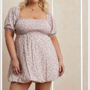 Arula Jocelyn Floral Daisy Puff Sleeve